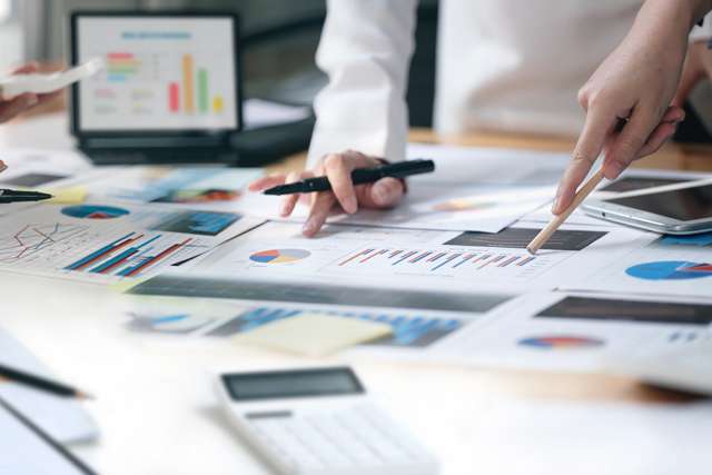 Sprechen Sie mit unseren spezialisierten Recruitern im Bereich Banking und Financial-Services Sprechen Sie mit unseren spezialisierten Recruitern im Bereich Banking und Financial-Services